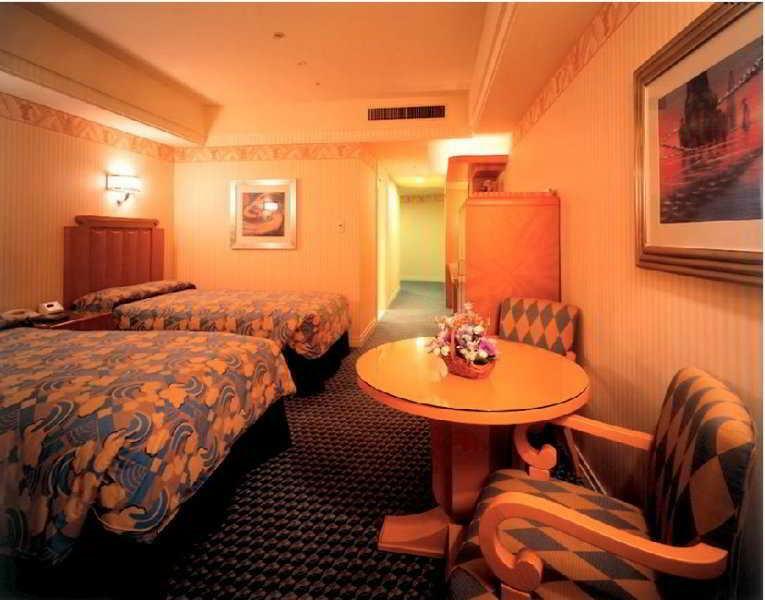 Disney Ambassador Hotel Čiba Exteriér fotografie